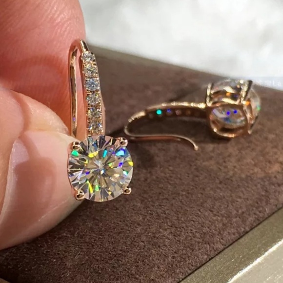 NEW 18K Rose Gold Diamond Drop Earrings - Picture 2 of 4